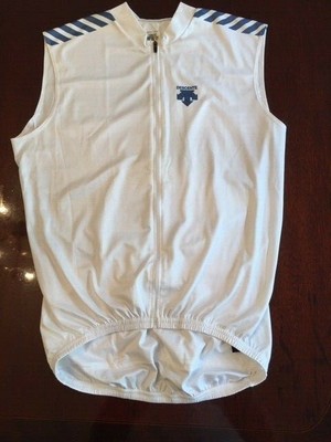 descente cycling apparel